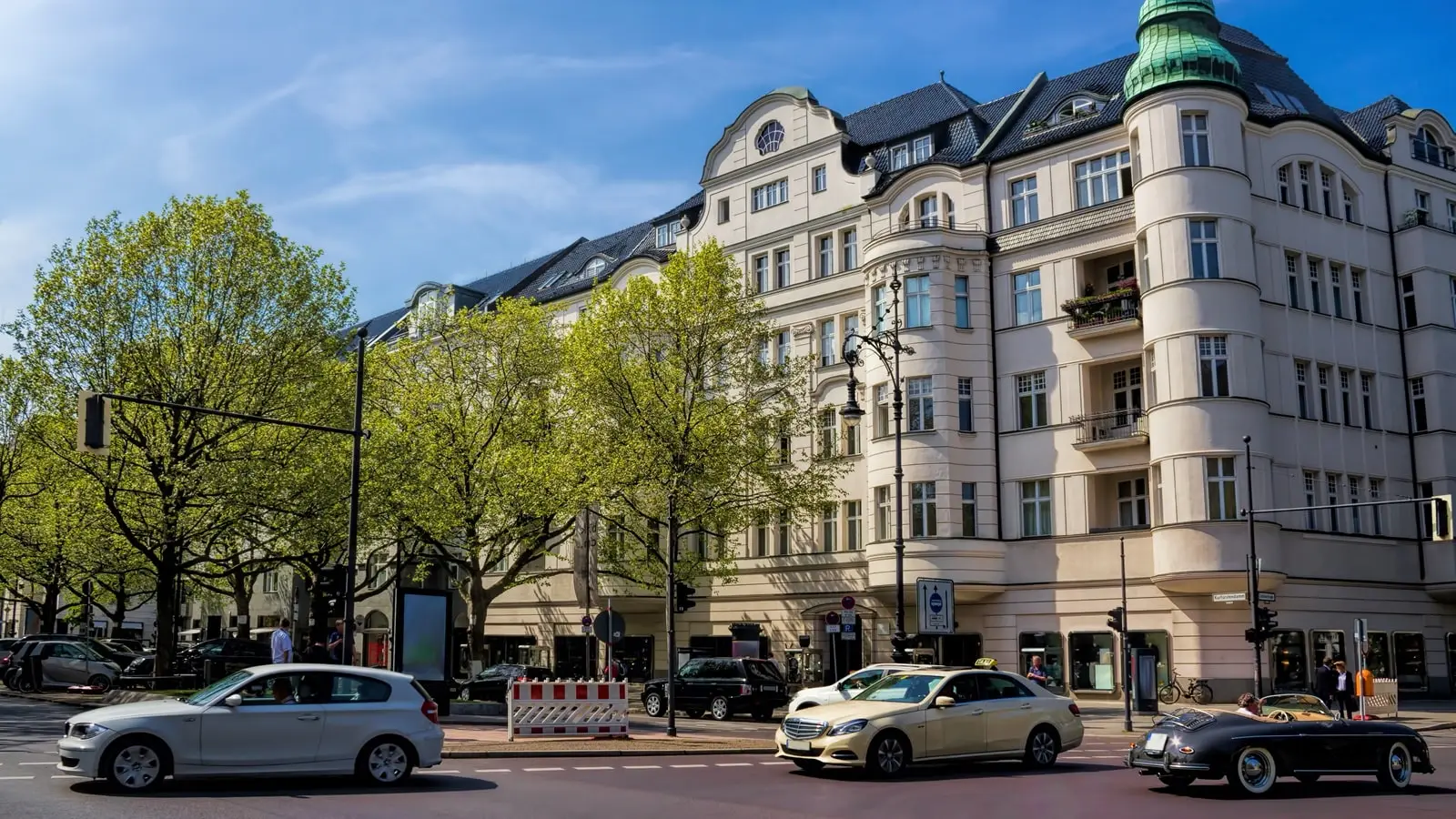 Autofahrer Update 2025: Neue EU-Regeln, Kosten & Mautpreise Autofahrer Update 2025: Neue EU-Regeln, Kosten & Mautpreise